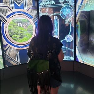 Meet your Posher, Courtney